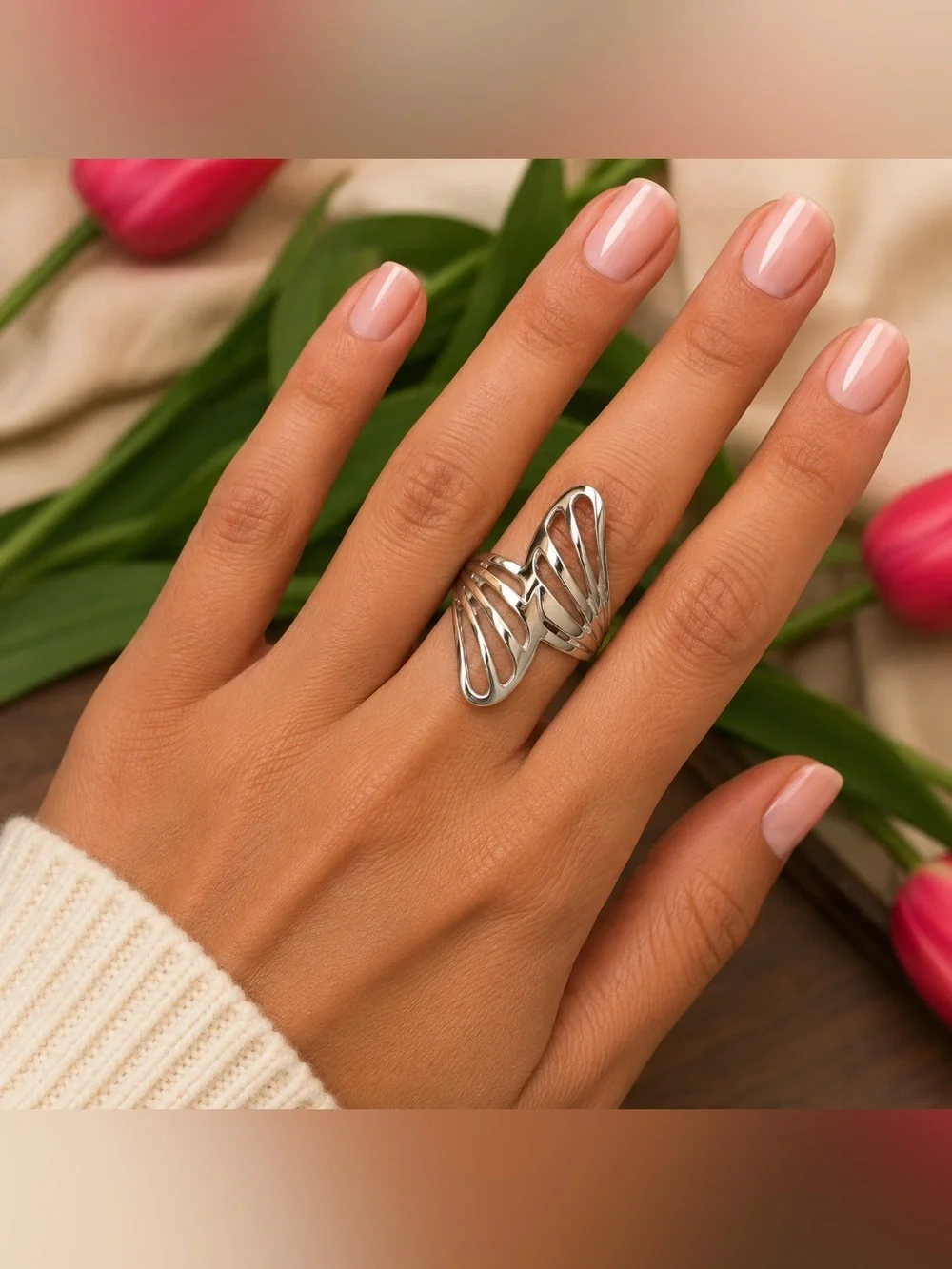 7.5 Elegant Silver Wing Design Ring steel 18k